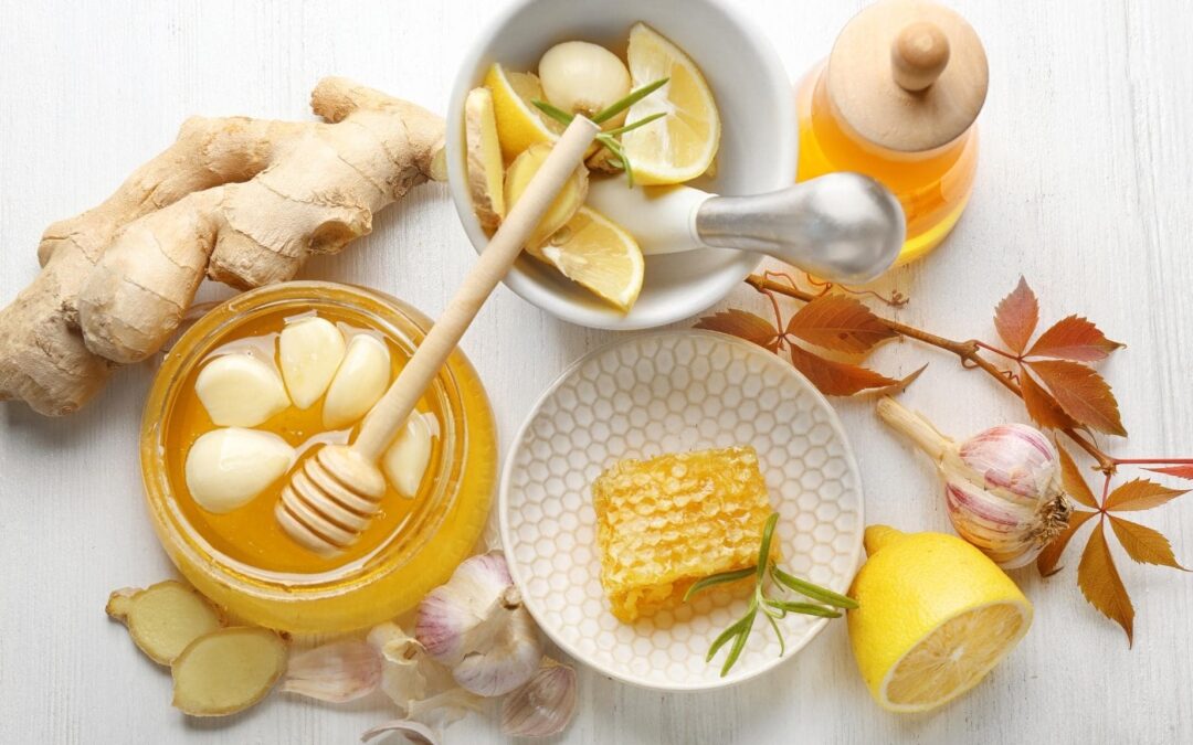 8 ways to use honey in home remedies